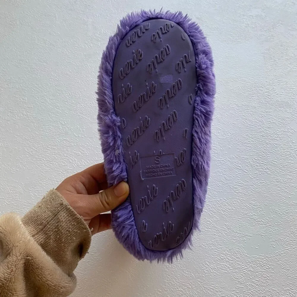 Aerie Purple Faux Fur Bootie Slippers Size S Cozy Plush Winter House Shoes - Picture 6 of 7